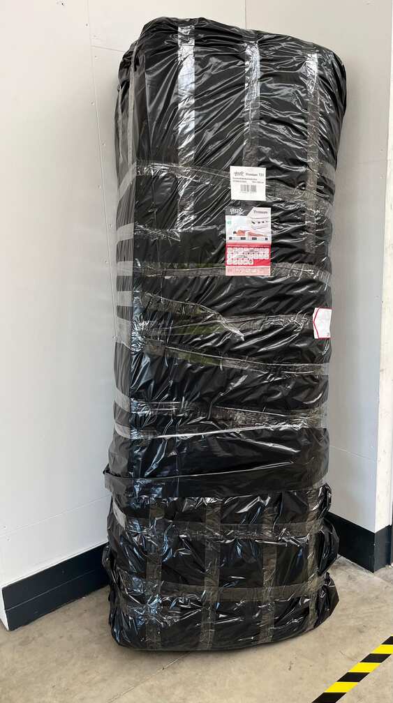 Online-retur 7-zons pocketresårmadrass Sleezzz Premium 160 x 200 cm, höjd 23 cm, fasthetsgrad H2/H3 Online-retur 7-zons pocketresårmadrass Sleezzz Premium 160 x 200 cm, höjd 23 cm, fasthetsgrad H2/H3