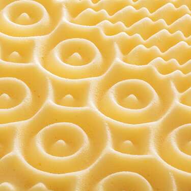 7-zone viscoelastic mattress Sleezzz Smart 90 x 200 cm, height 18 cm, firmness level H3 with air memory foam + economy pack 3 colors Castell fitted sheet 90 x 190 - 100 x 200 cm