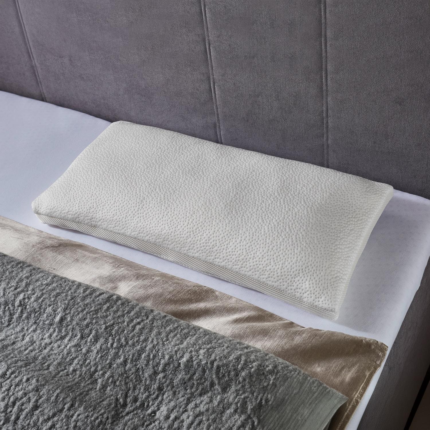 2 x CloudComfort viscoelastic comfort sleeping pillow 40 x 80 cm