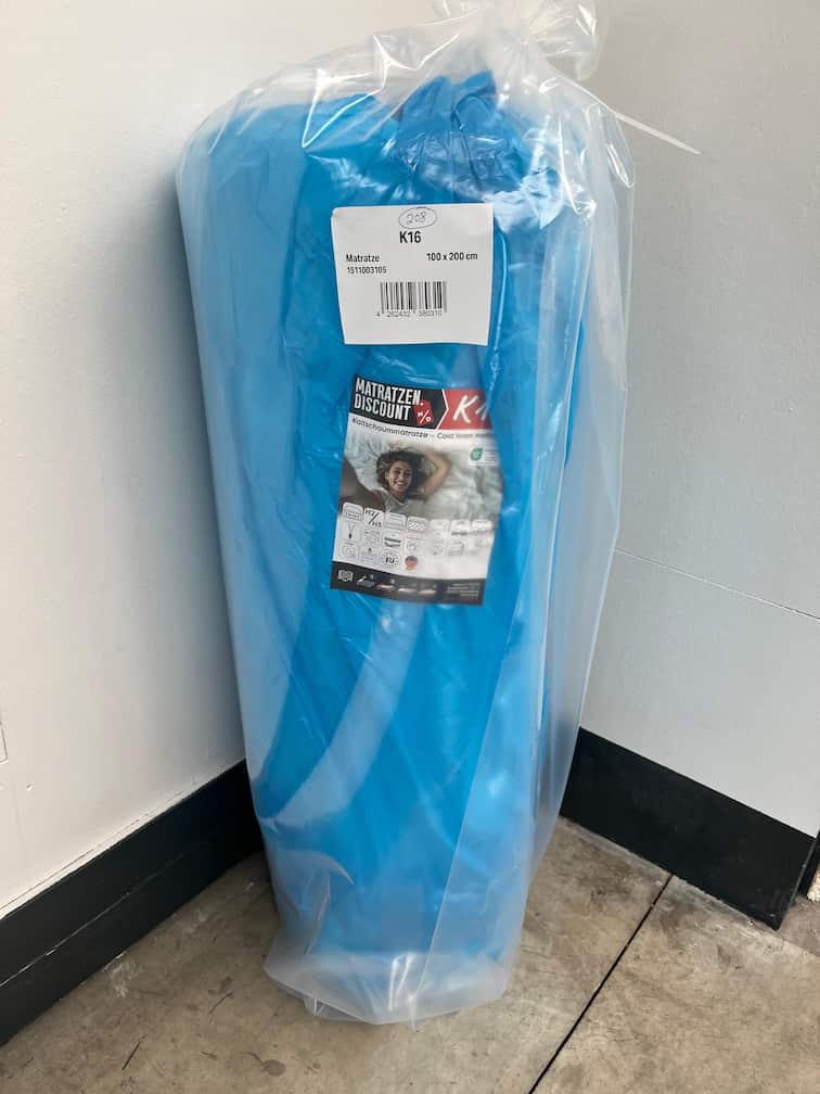 Повернути онлайн матрац з холодної піни K16 / 100 x 200 см / H2 + H3 / висота 16 см