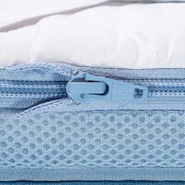 Kallskumstoppmadrass CloudComfort Cool 160 x 200 cm H2/H3, höjd 7 cm, fasthetsnivå H2/H3, 7-zons toppmadrass med sommar- och vintersida + Sleezzz® Cool kudde med kyleffekt