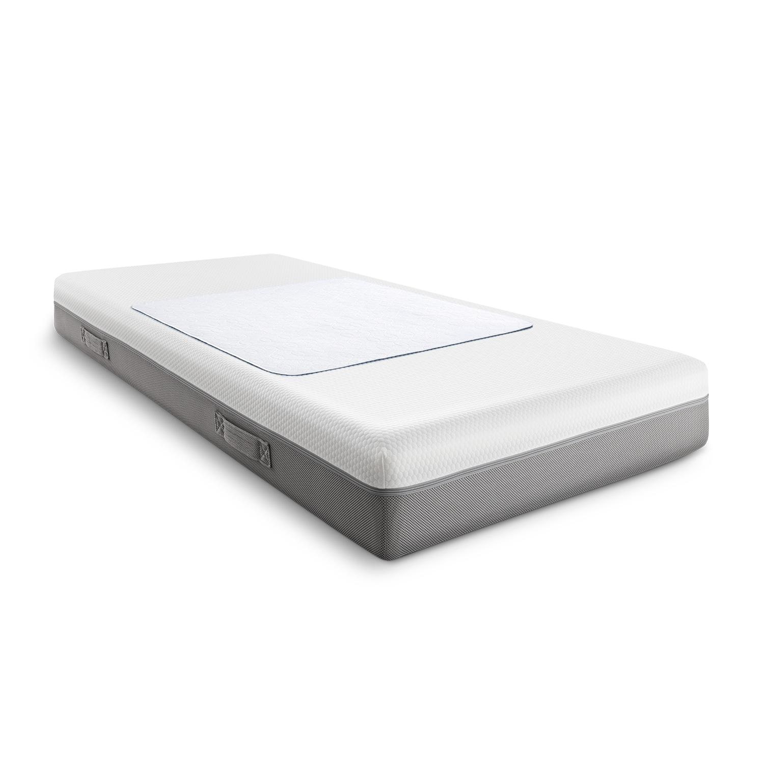 En el dormitorio – Sobrecolchón de vellón absorbente impermeable Sleezzz® Vital