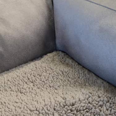 Cama ergonómica para gatos y perros Petzzz Ortho S 75 x 65 x 22 cm con cojín interior extraíble con cara de verano e invierno